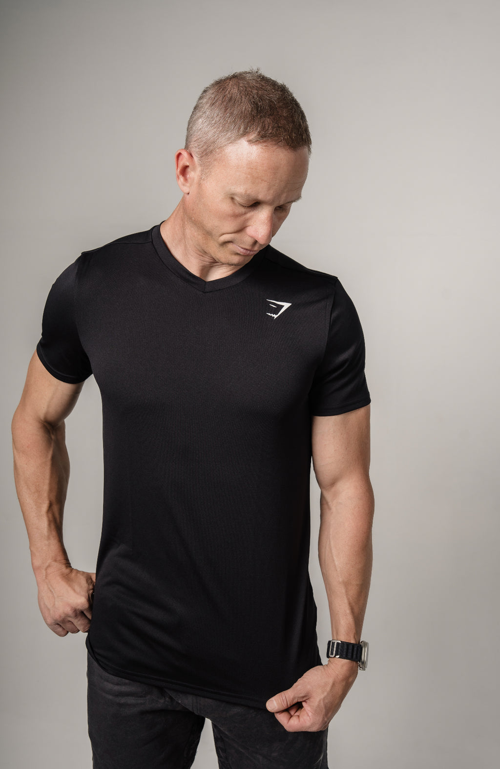 Gymshark Arrival V-Neck T Shirt - Black