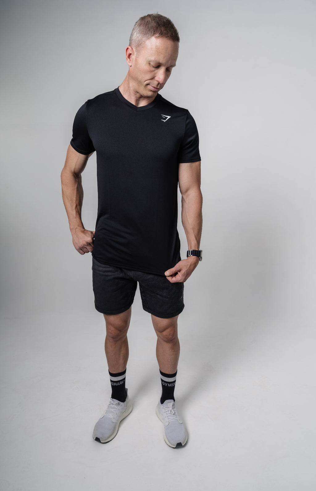 Gymshark Arrival V-Neck T Shirt - Black