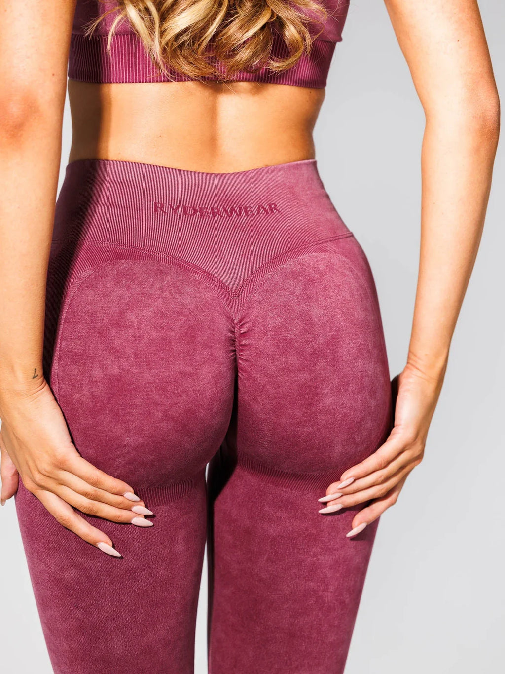 Ryderwear Stonewash Scrunch Seamless Leggings - Wine