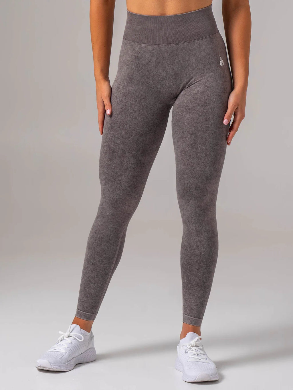 Ryderwear Stonewash Seamless Invisible Scrunch Leggings - Cocoa